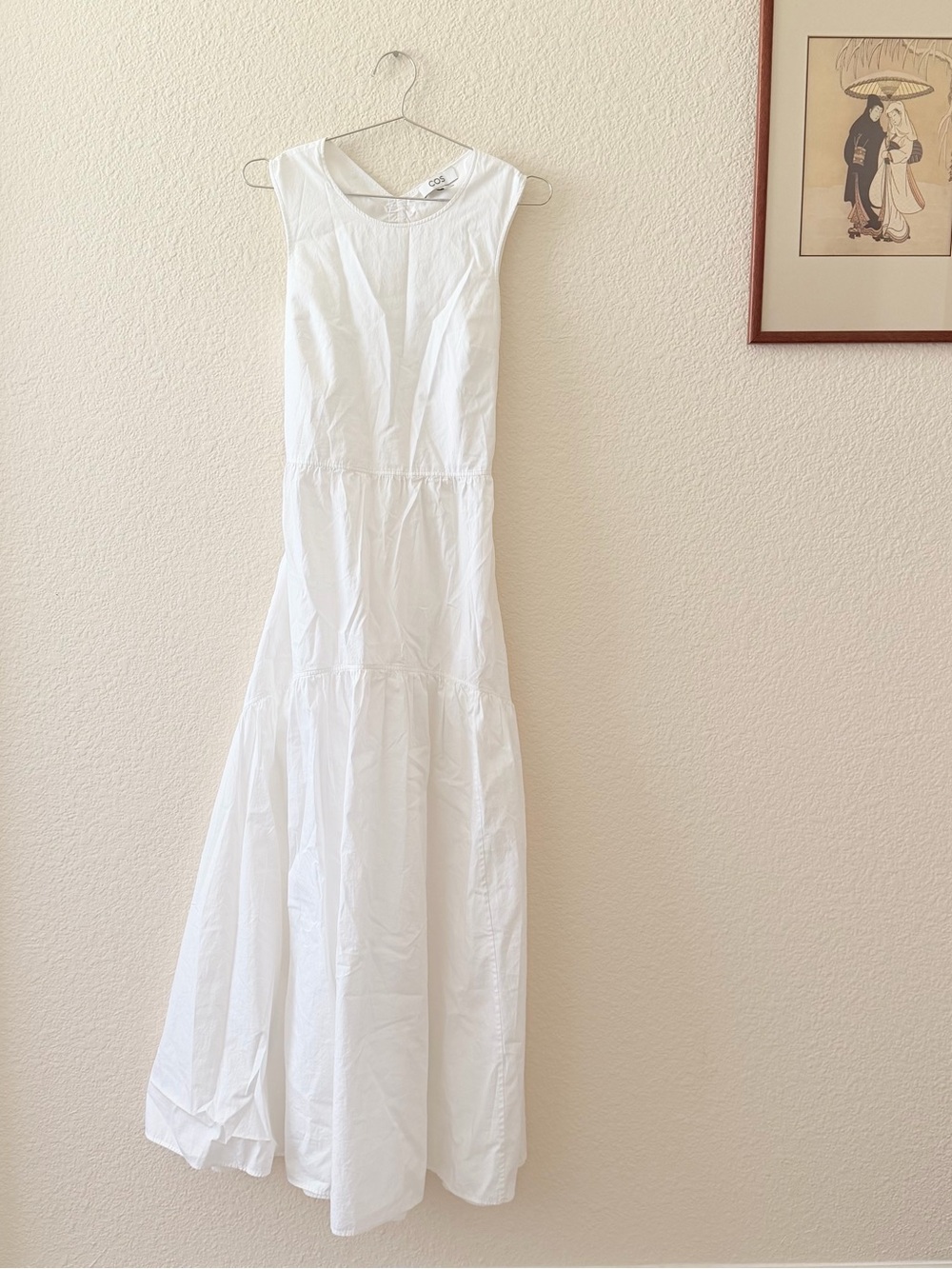 COS White Sleeveless Top with Clean Neckline - Picture 2 of 6